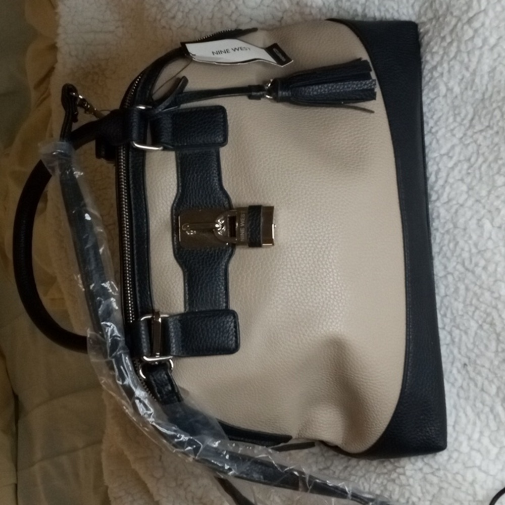 Nine West Dome. Bag, black and taupe, NWT, crossbody strap removable and handles